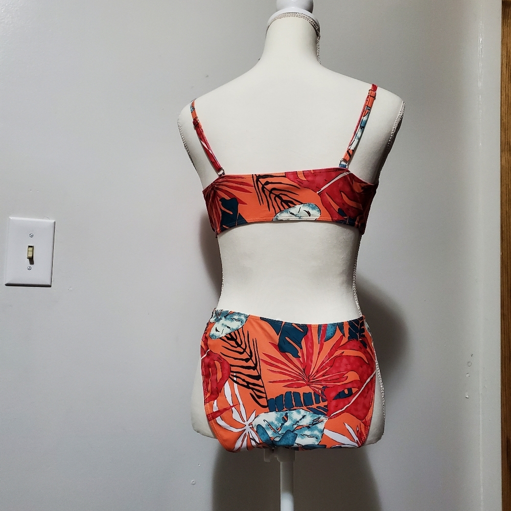 Tropical Bikini Set with Coverup - Picture 4 of 12